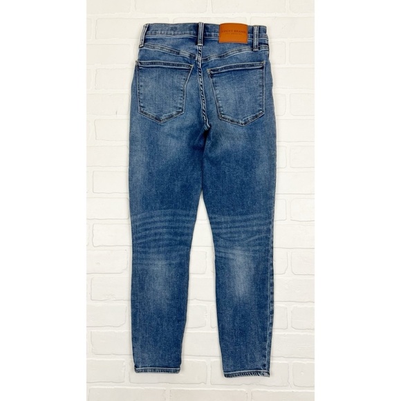 Lucky Brand High Rise Crop Bridgette Stretchy Skinny Jeans Distressed Size 4 - Picture 3 of 8